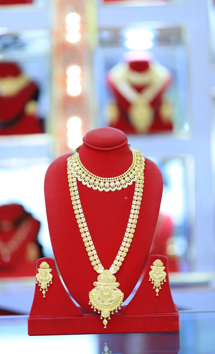 Champaswari Earrings
